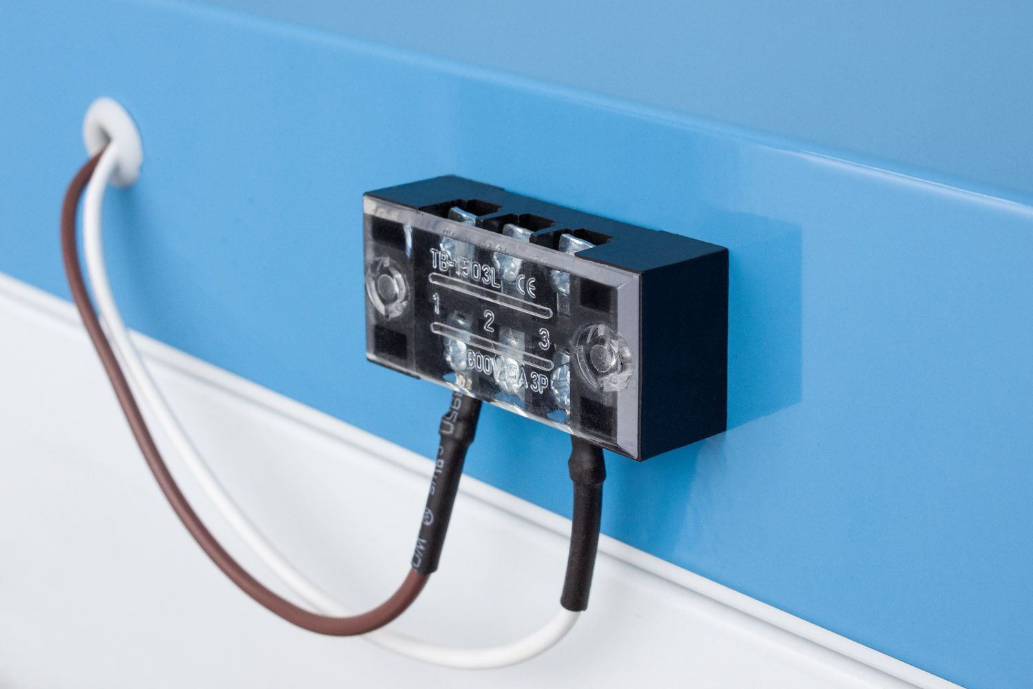 Purpose-built all-refrigerator for breast milk storage with 2 adjustable shelves, antimicrobial silver-ion handle, and a hospital grade cord with 'green dot' plug